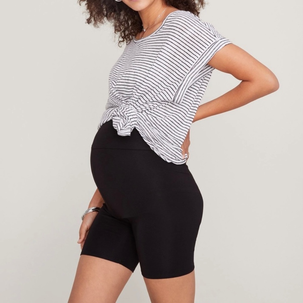 HATCH Maternity Shorts Medium Black Bike Short